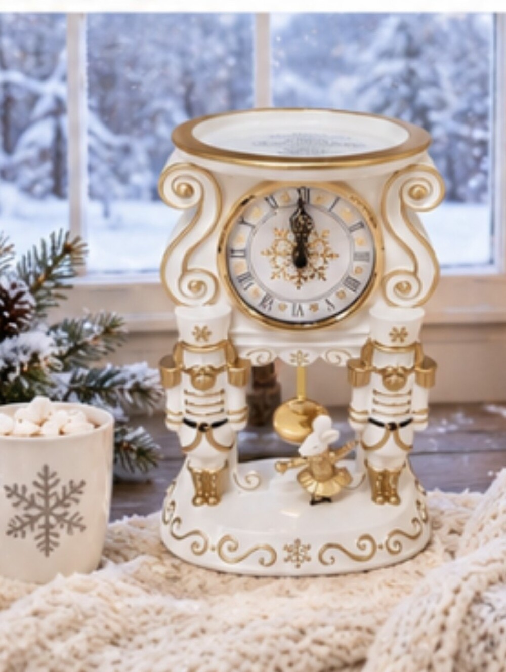 🕯BATH & BODY WORKS Christmas 3 Wick Candle Holder🕯